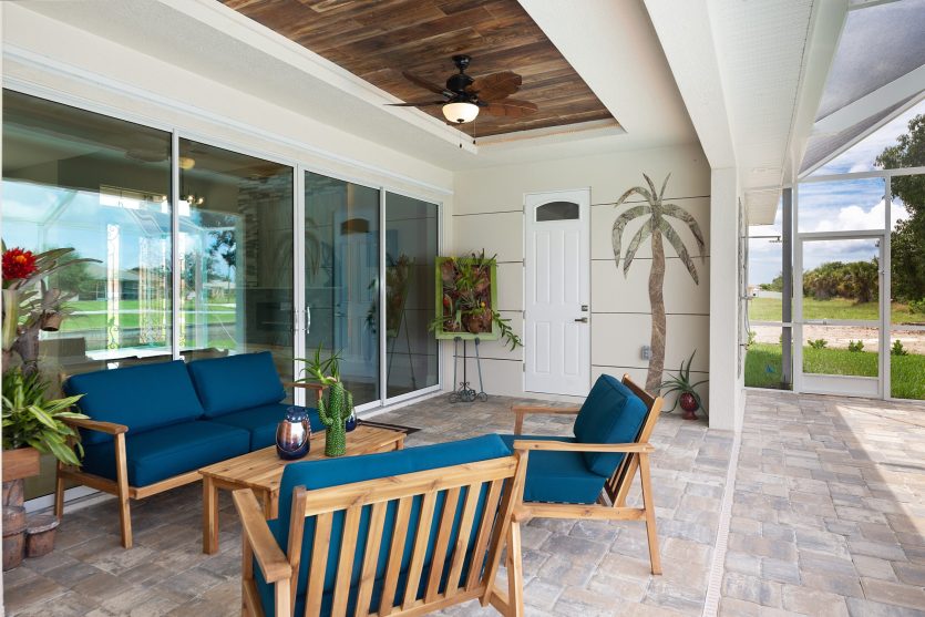 15_3228SW8thPl_85002_Patio_HiRes-scaled