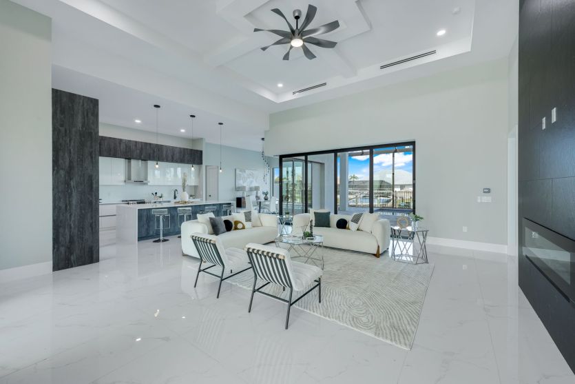 2807-SW-25th-Ave-Cape-Coral-FL-33914-7